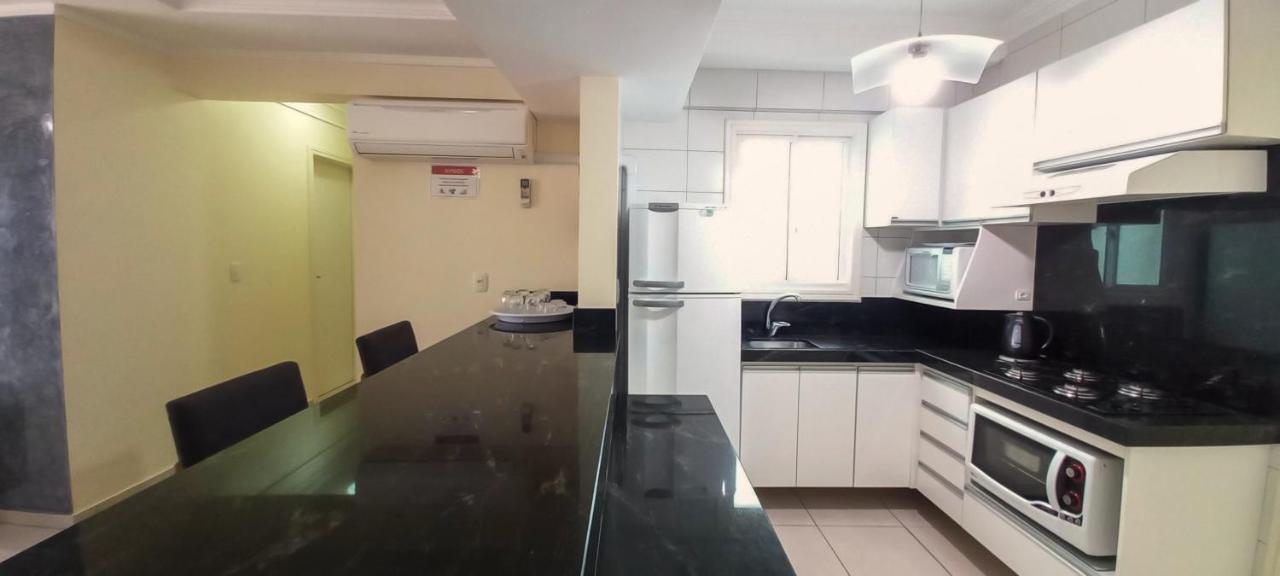 Otima Localizacao!!! Apartamento De Frente No Centro De Capão da Canoa Екстериор снимка